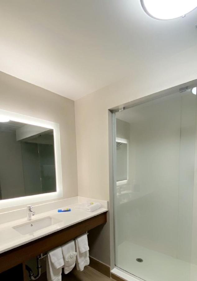 Holiday Inn Express Quantico - Stafford By Ihg Екстер'єр фото