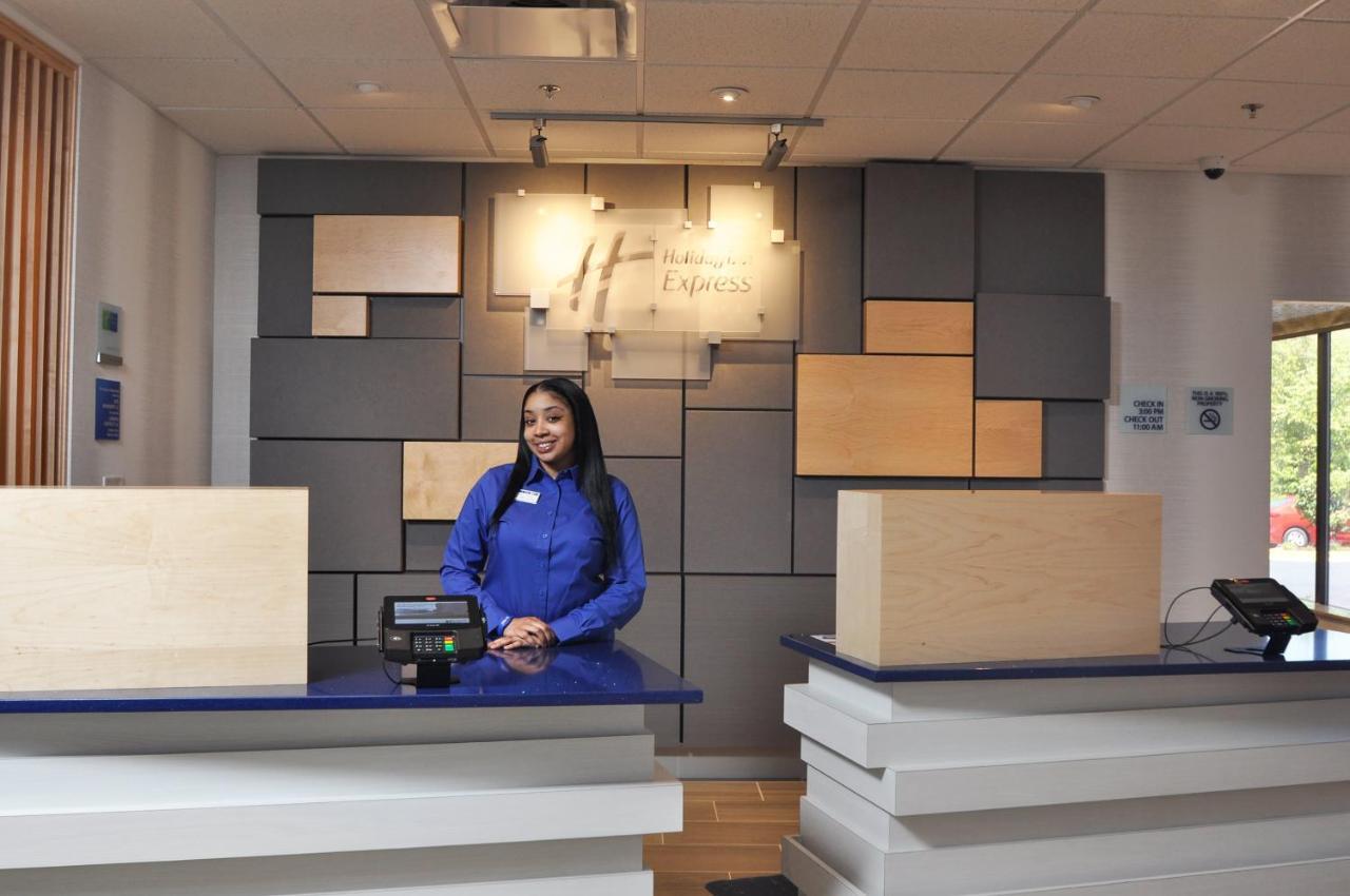 Holiday Inn Express Quantico - Stafford By Ihg Екстер'єр фото